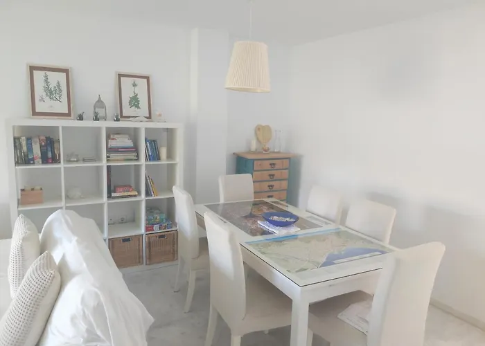 Luz Blanca-Wifi-Beach-Parking